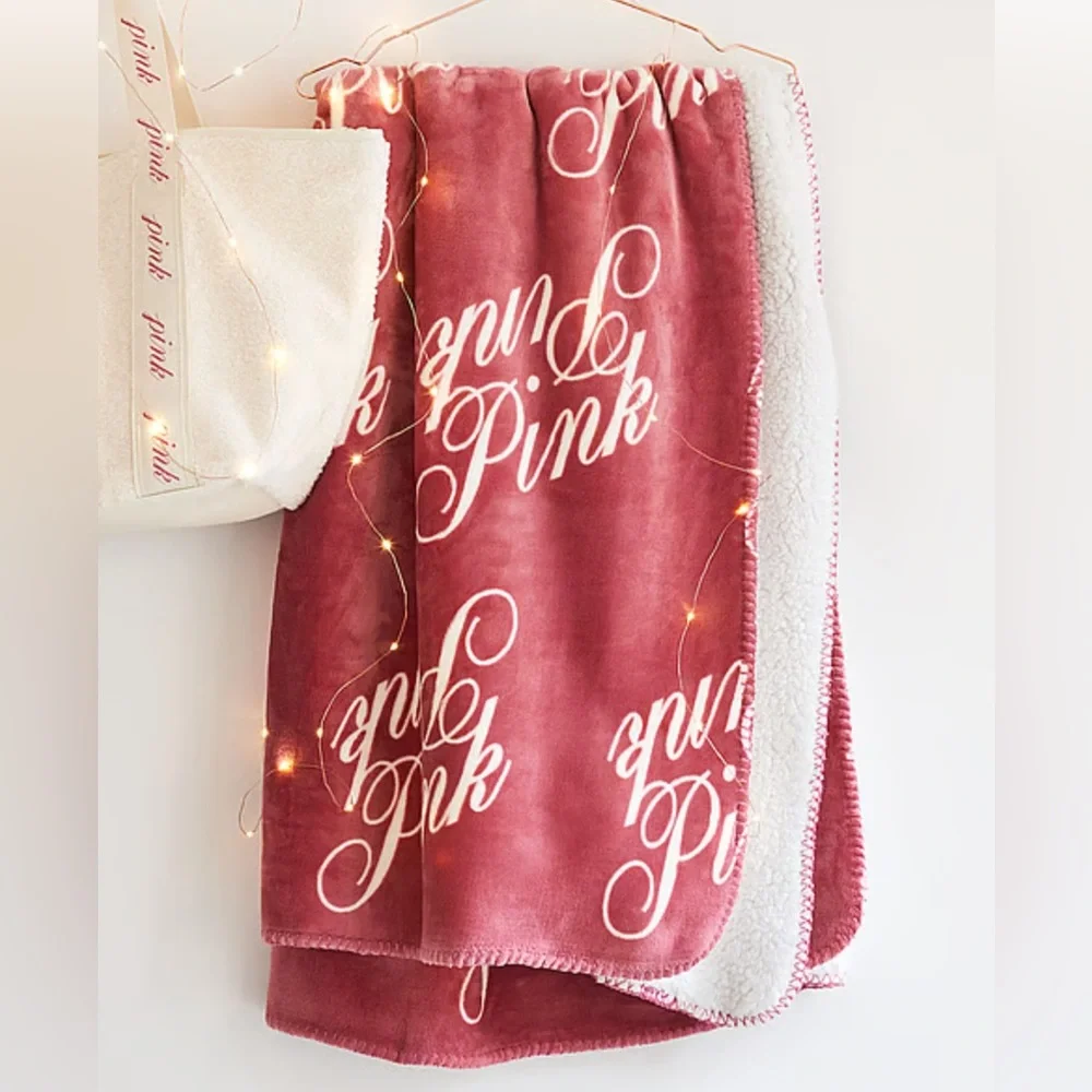 Pink Victoria’s Secret Cozy Plush Tote and Blanket Set NWT